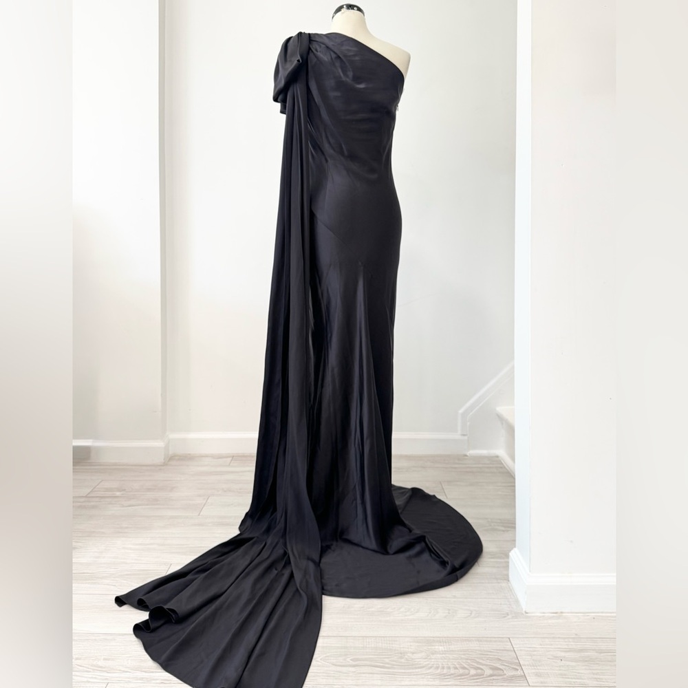 Alejandra Alonso Rojas One Shoulder Bow Silk Gown With Train In Black - Picture 7 of 12